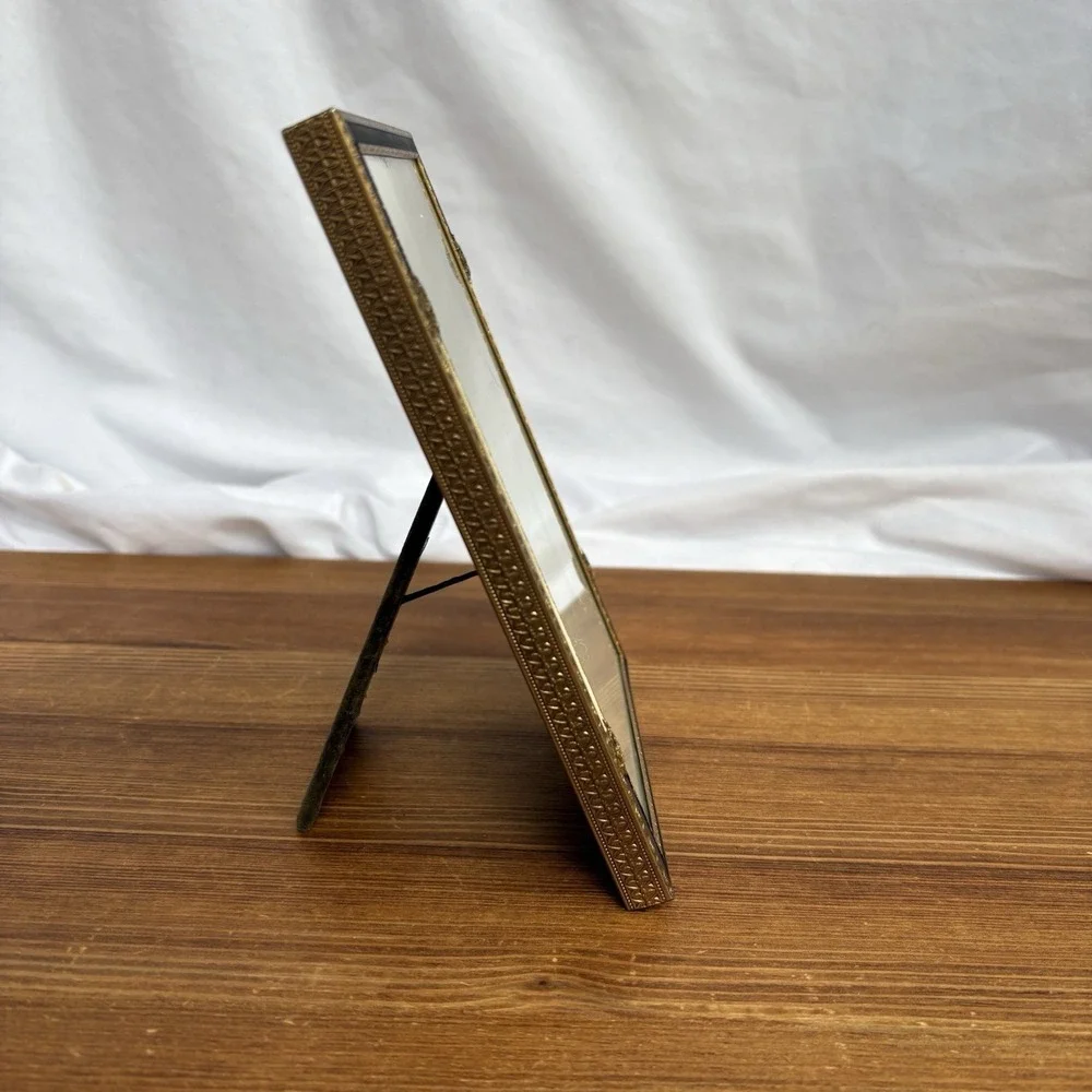 Vintage Brass Tone 5x7 Picture Frame Black & White Ribbon Trim Glass Easel Back